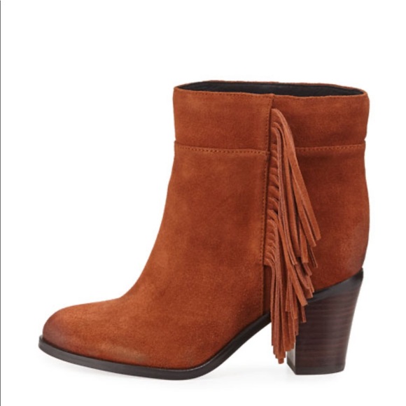 🆕KENNETH COLE Alana Fringe Suede Ankle Booties - Picture 2 of 8